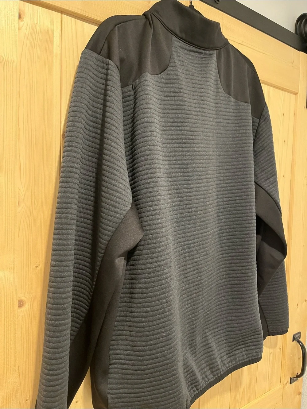 Attack Life by Greg Norman lightweight quarter