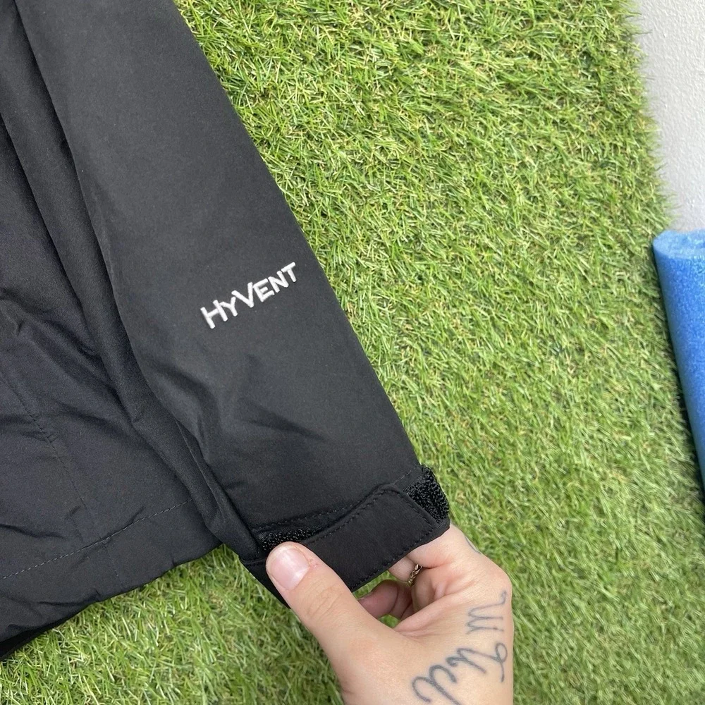 The North Face shop confidence