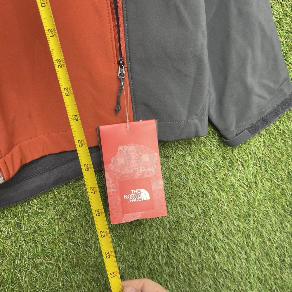 The North Face Apex Bionic 3 Jacket Mens Medium Water Repellent Softshell Hiking