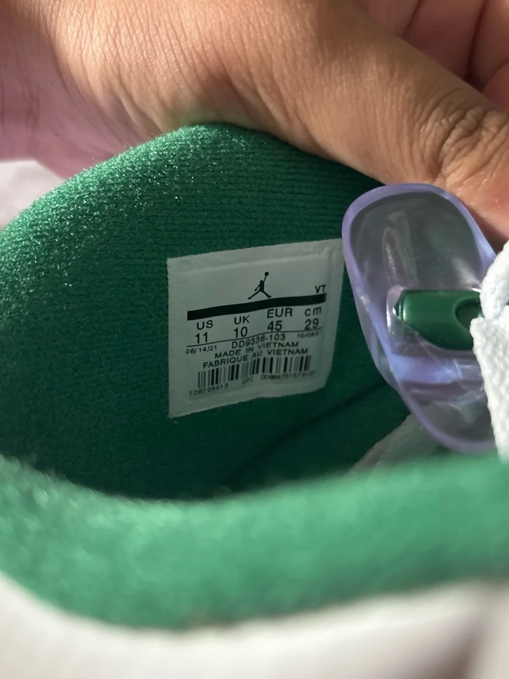 Jordan lucky green