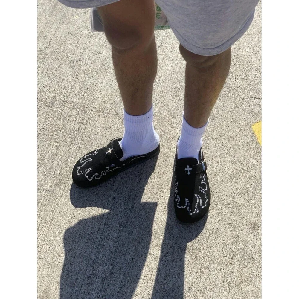 N/A no men’s size