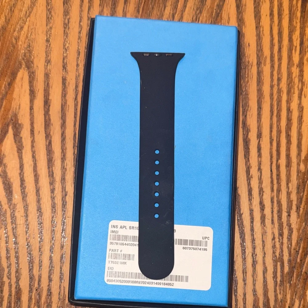 Apple Watch 10 ML 46 Black Smartwatch with Charging Accessories
