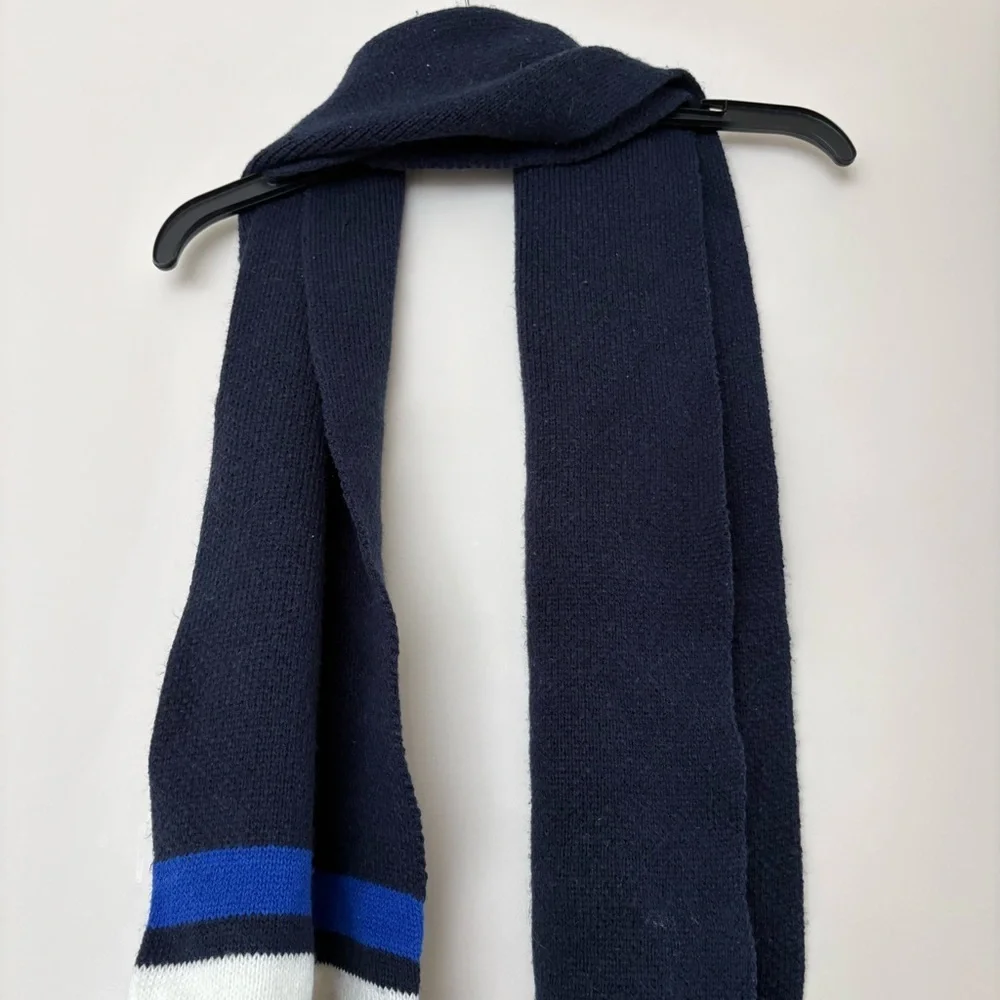 Old Navy stylish navy