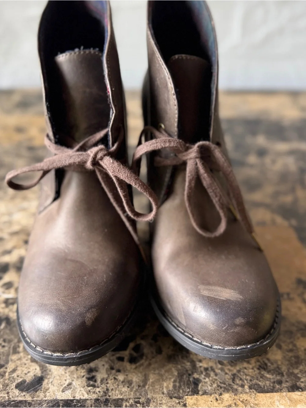 Indigo by Clark’s women’s size 8 Brown Lace-Up Ankle Booties