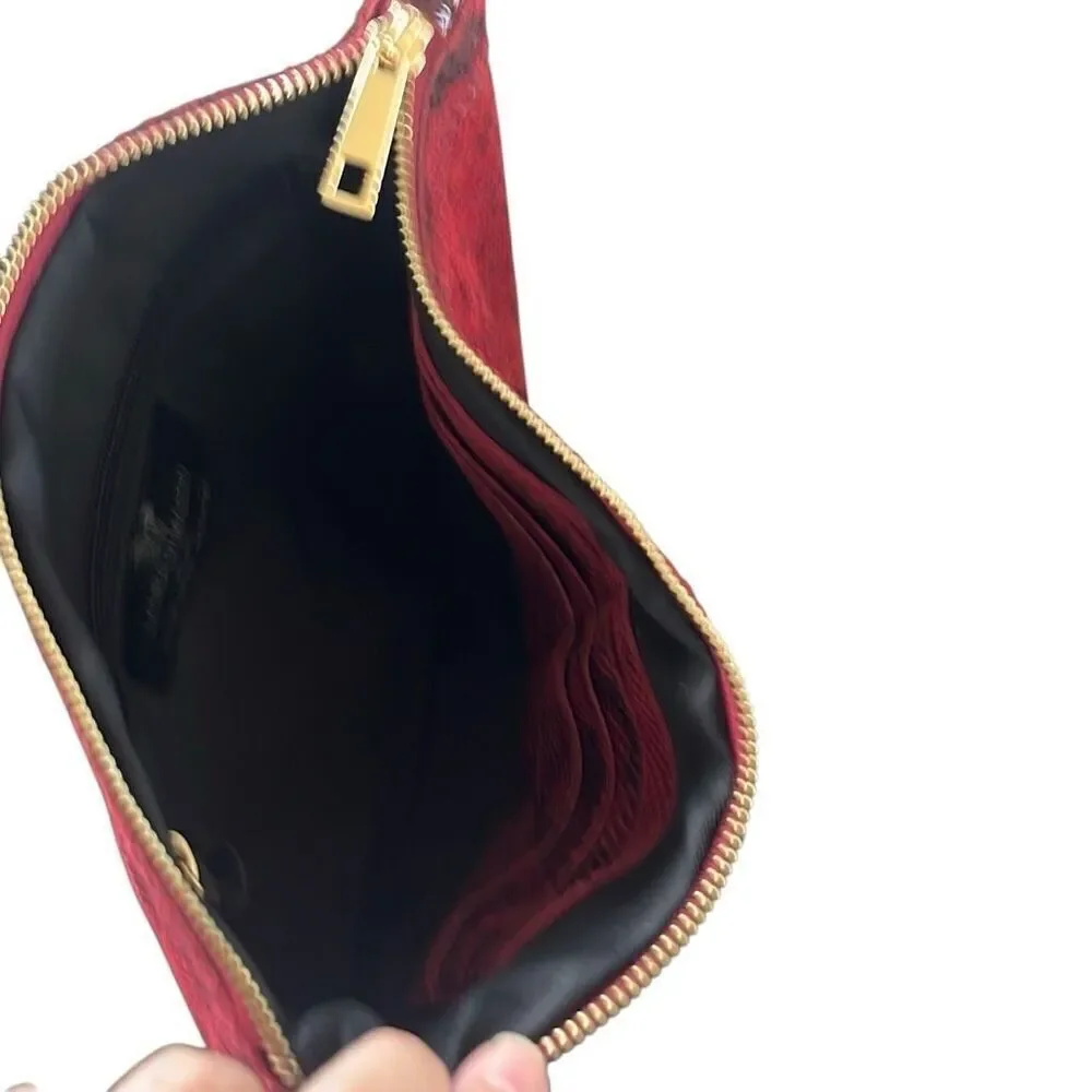 Laura DiMaggio pouch made