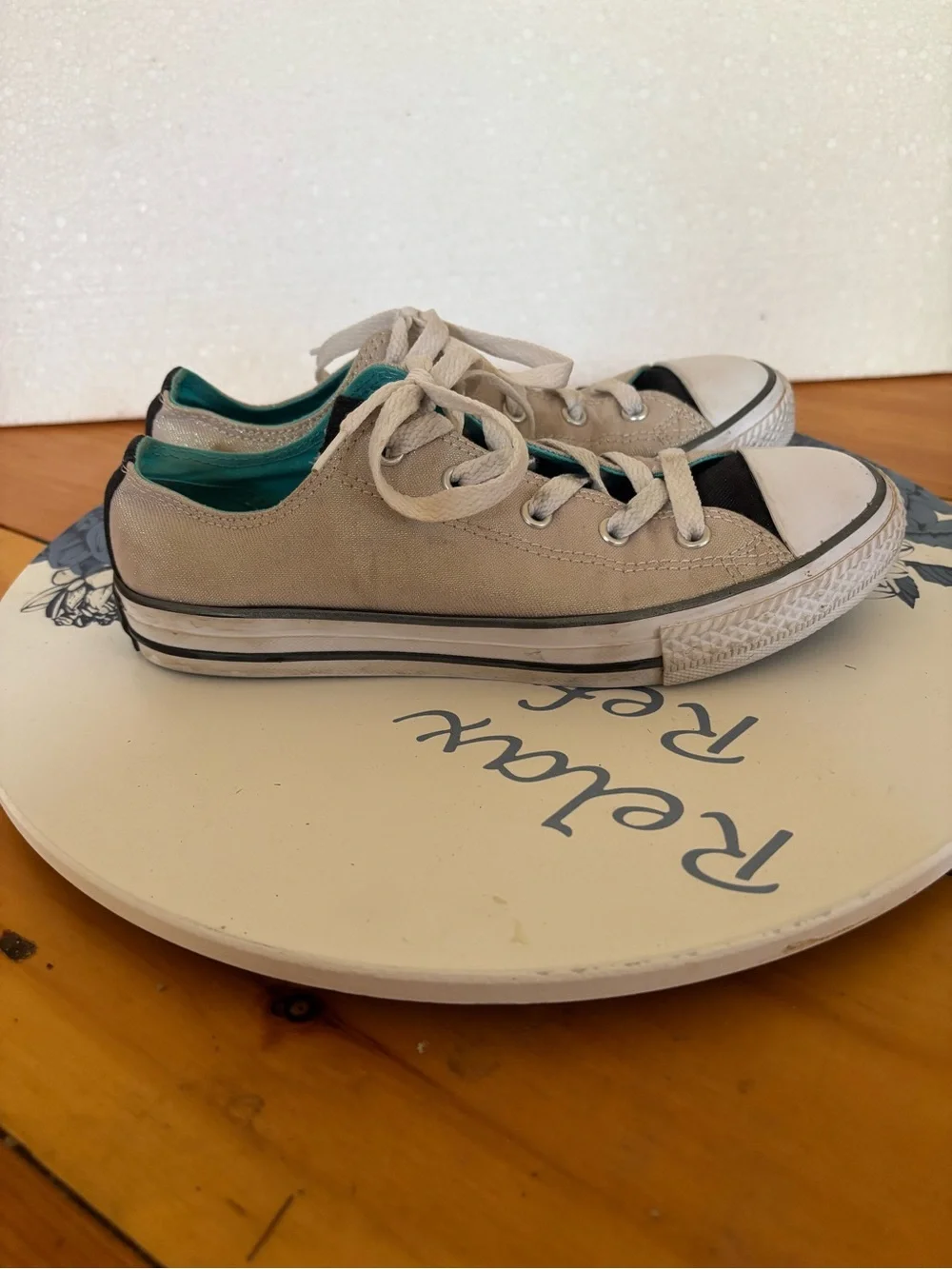 Converse cute low