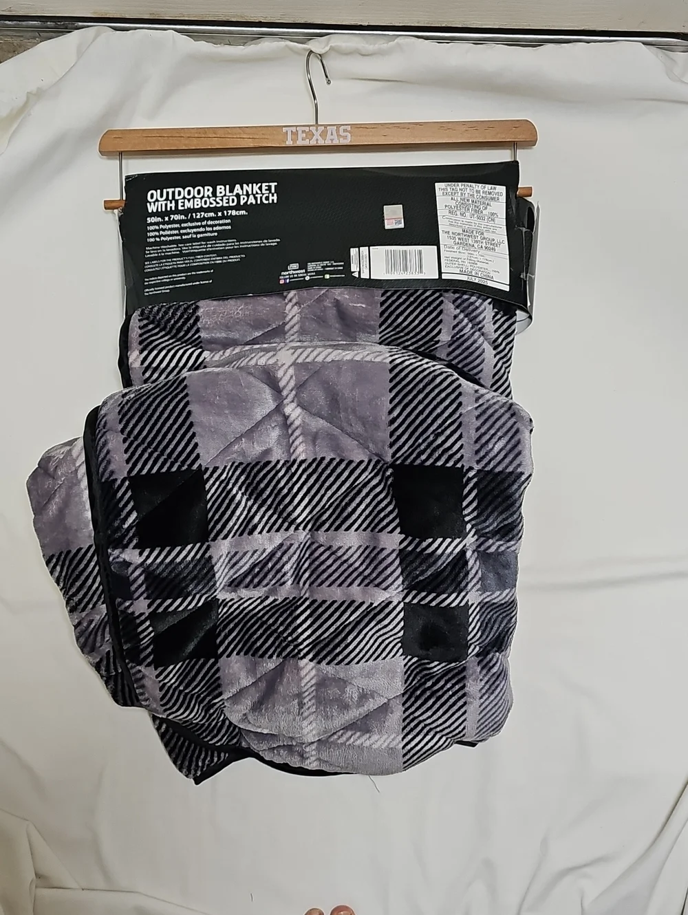 Texas Long Horn Hook'em Horns Men's Outdoor Blanket - Black & Gray Plaid