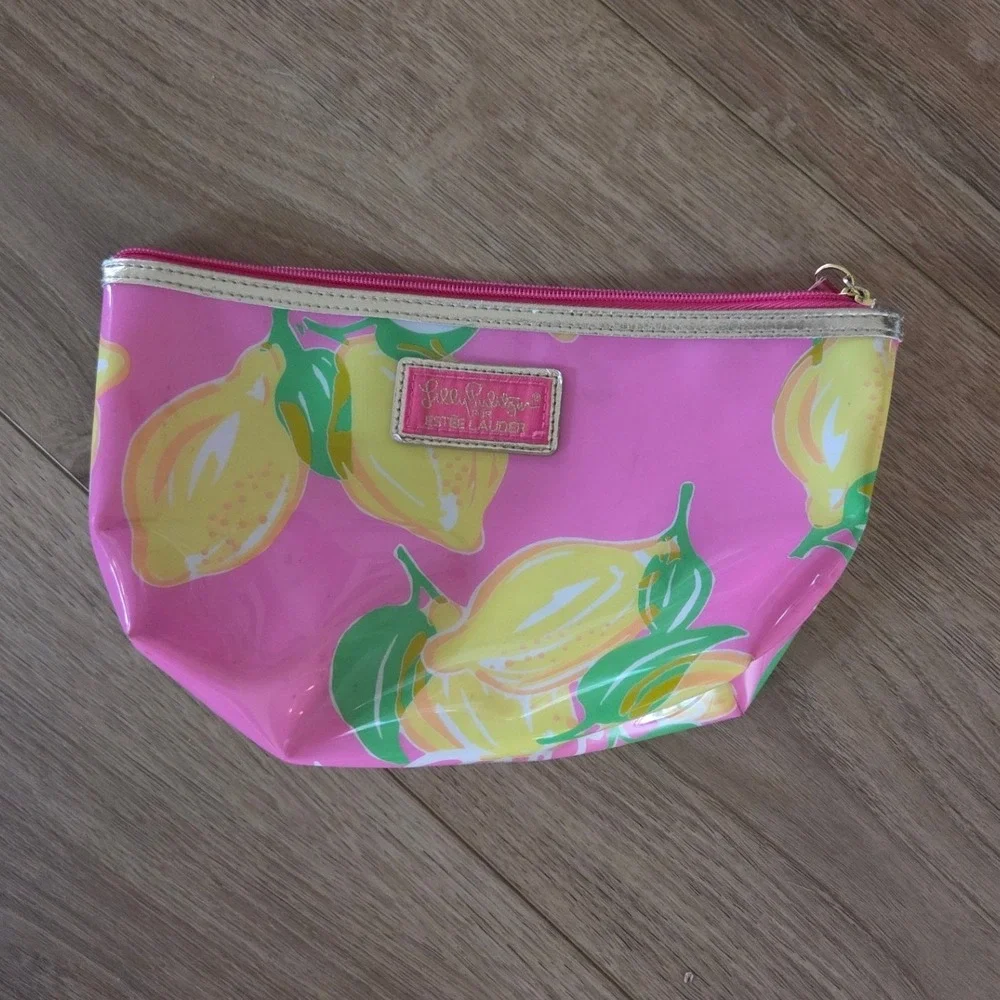 Lilly Pulitzer Estee Lauder Pink Lemon Print Vinyl Makeup Bag Cosmetic Pouch‎