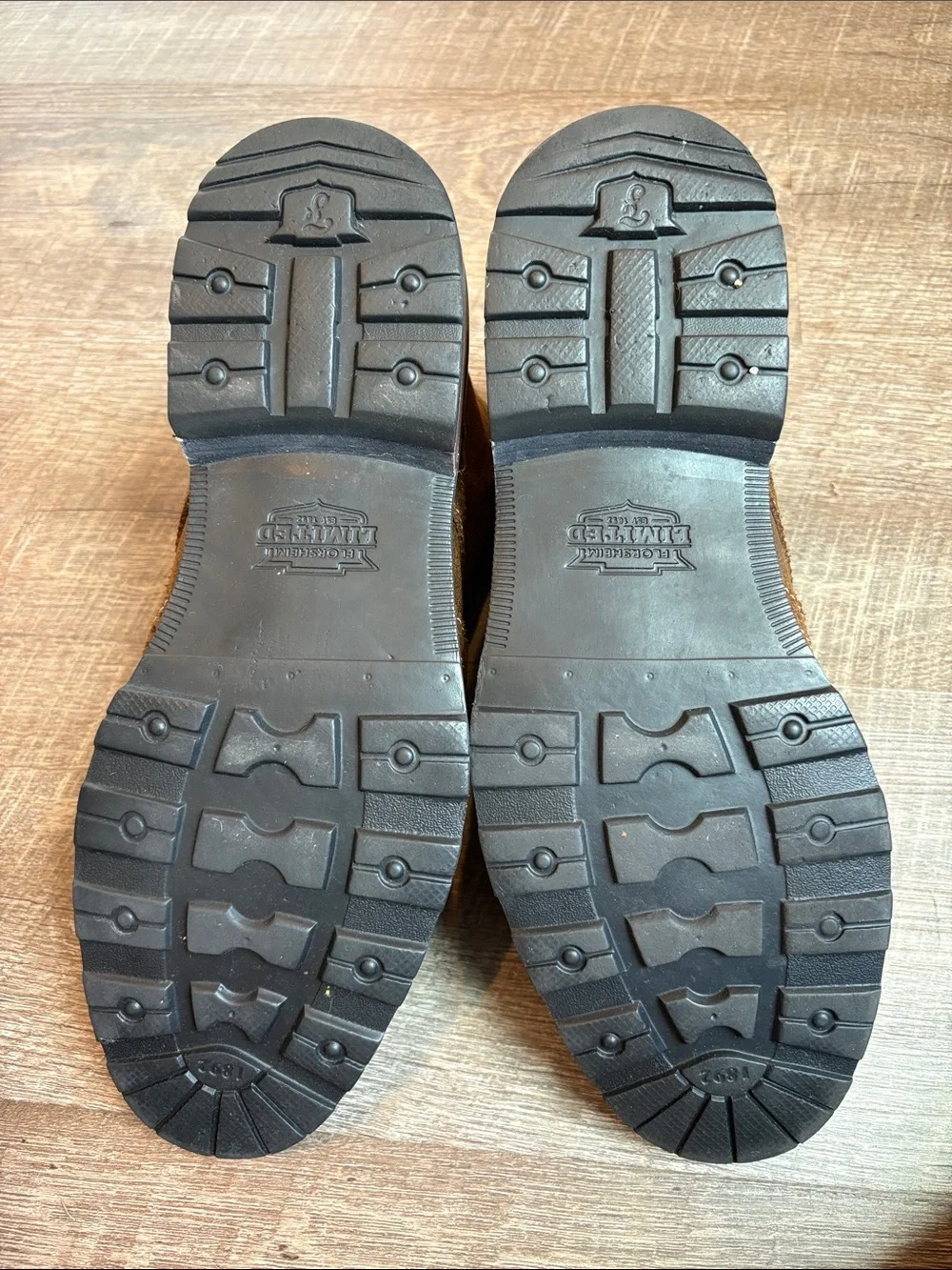 Florsheim kilbourn wing
