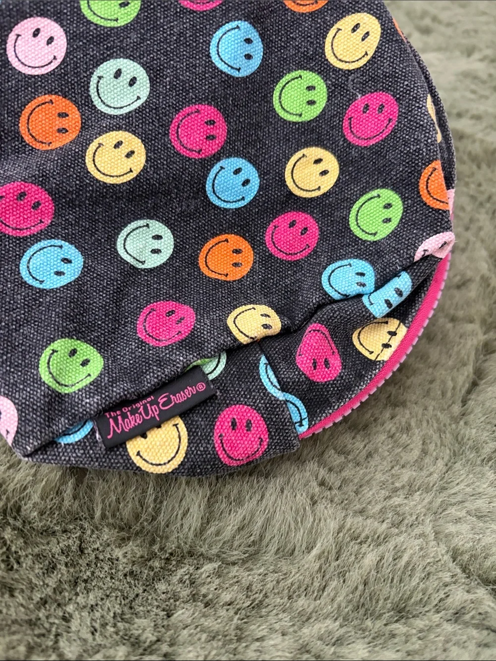Smiley Face Round Zipper Pouch - Multi-Color