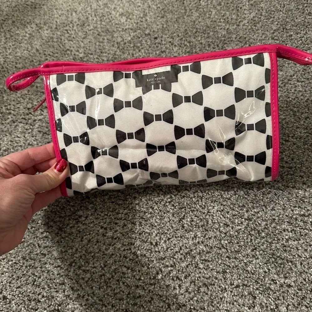 KATE SPADE Colin Makeup Bag Plastic Coating Hot Pink Black Bows White Zip