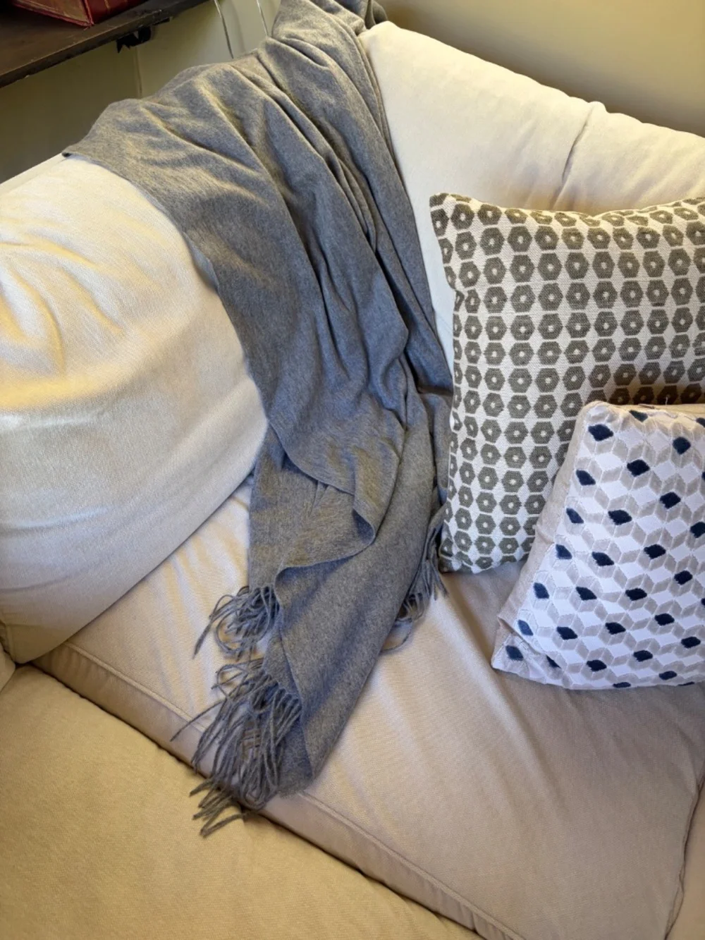 Italic Remy Cashmere Throw in Heather Gray