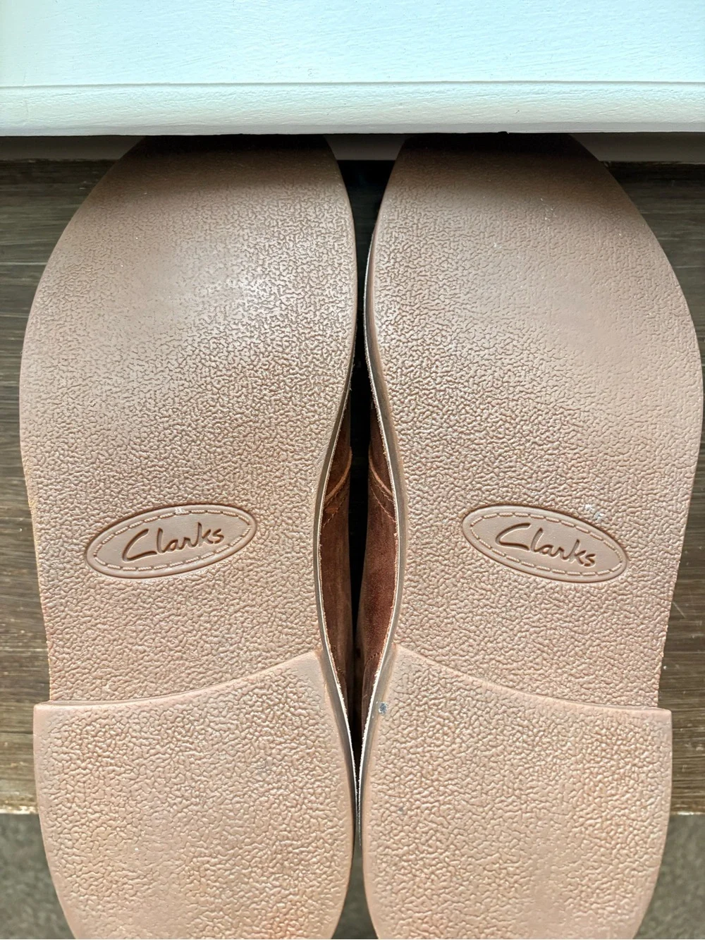 Clarks Men's Chestnut Leather Chukka Boots
