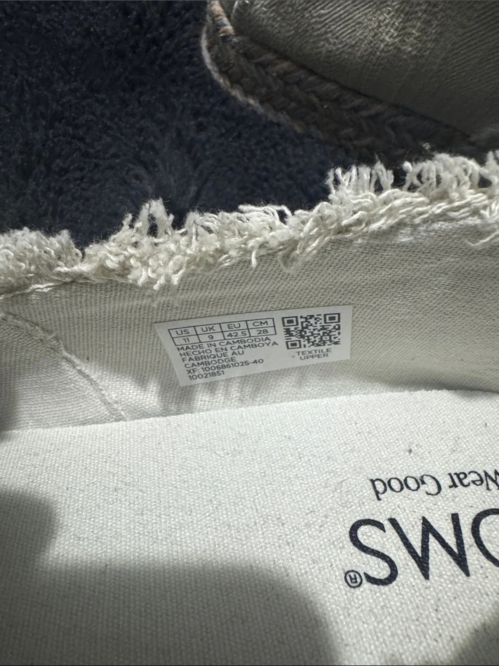 Toms comfortable white