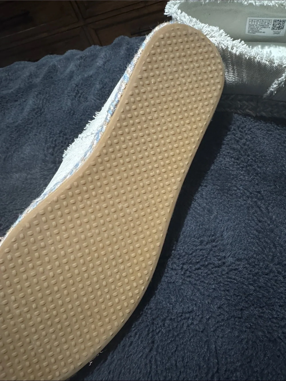 Toms comfortable white
