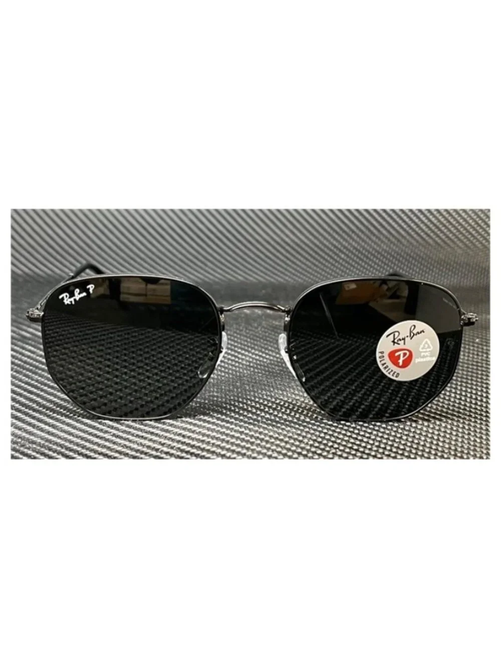 Ray-Ban new tags
