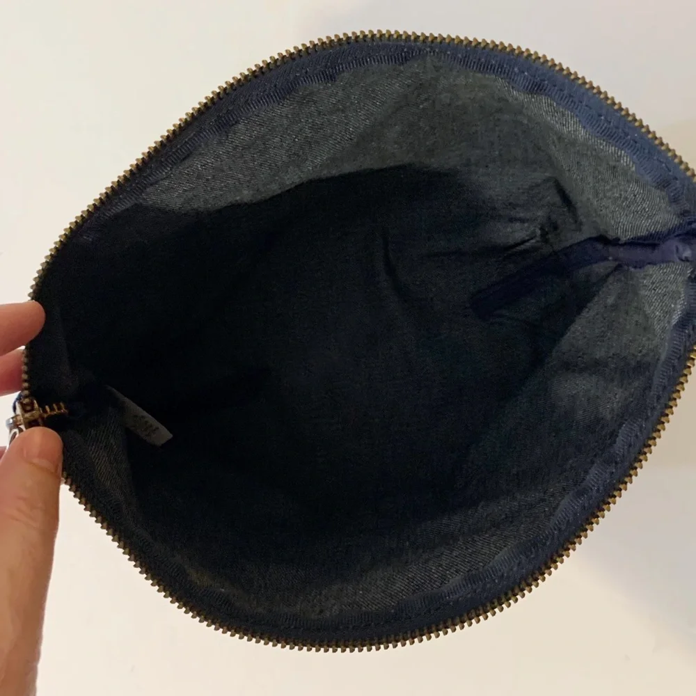 Maptote 3” closure