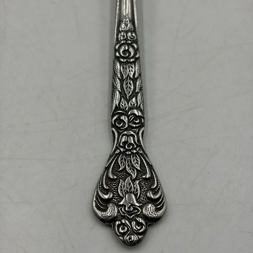 Merchandise Service dinner spoons