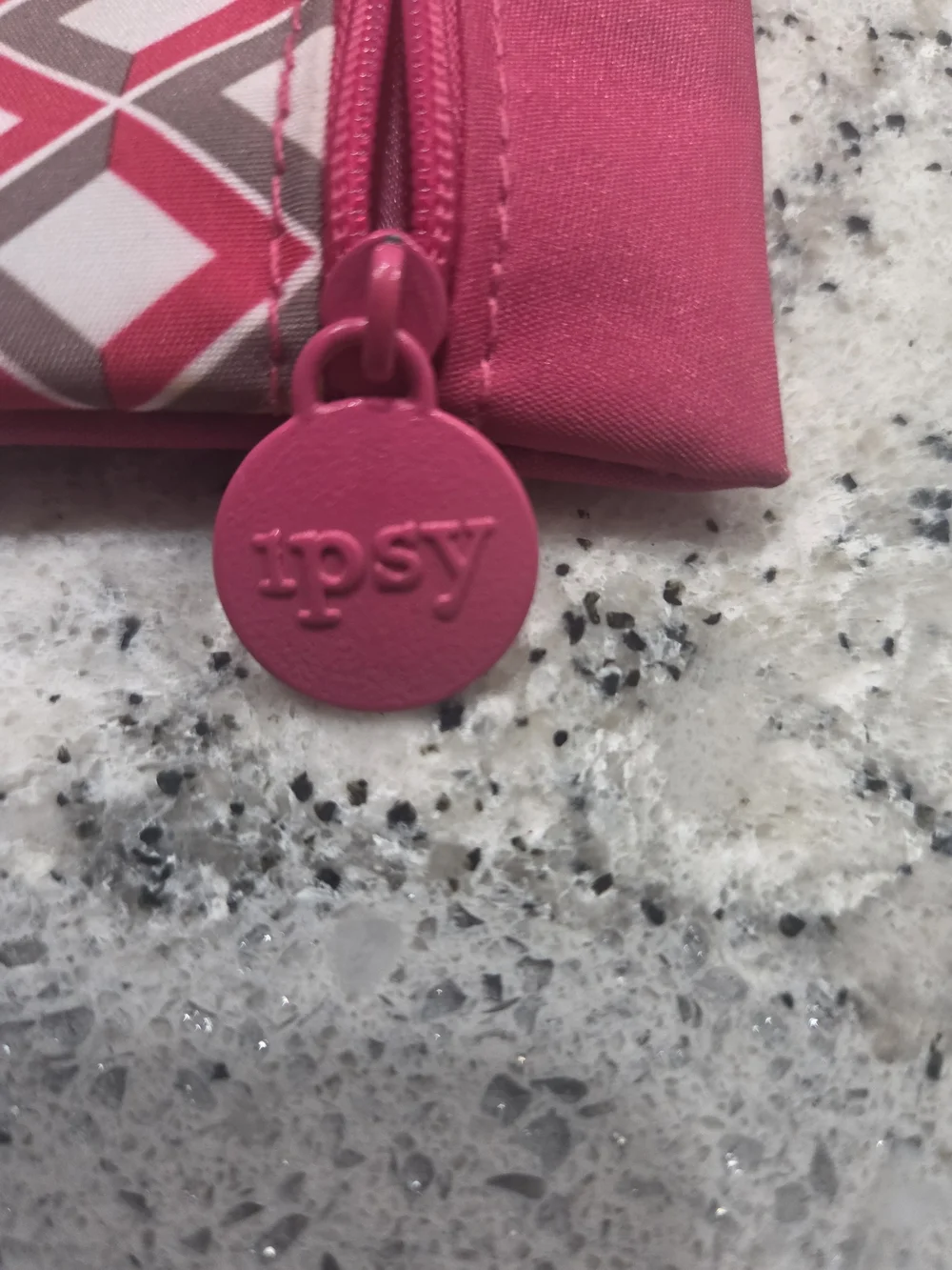 ipsy cosmetic pouch