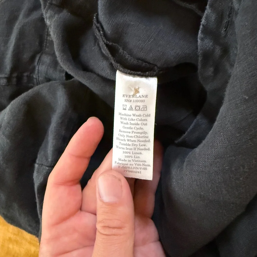 Everlane short sleeve