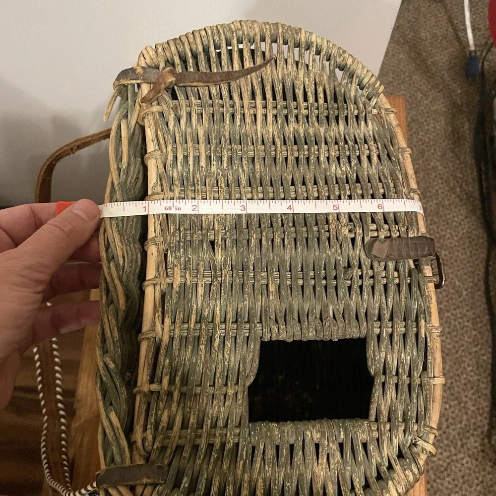 Vintage Green Fishing Creel Large Basket With Native Bead Style Leather Strap