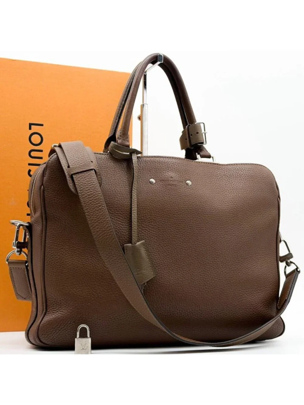 Louis Vuitton Alma de MM Taurillon 2-Way Briefcase