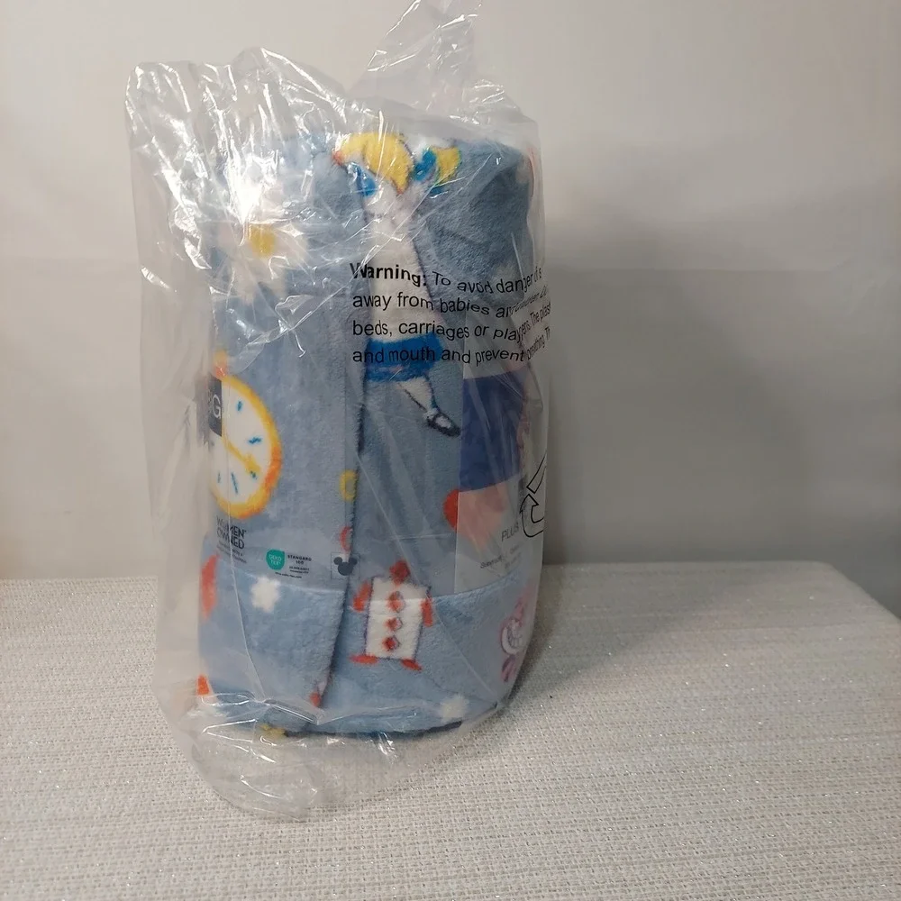 Disney Alice in Wonderland The Big One‎ Plush Throw Blanket Blue Oversized 5x6ft