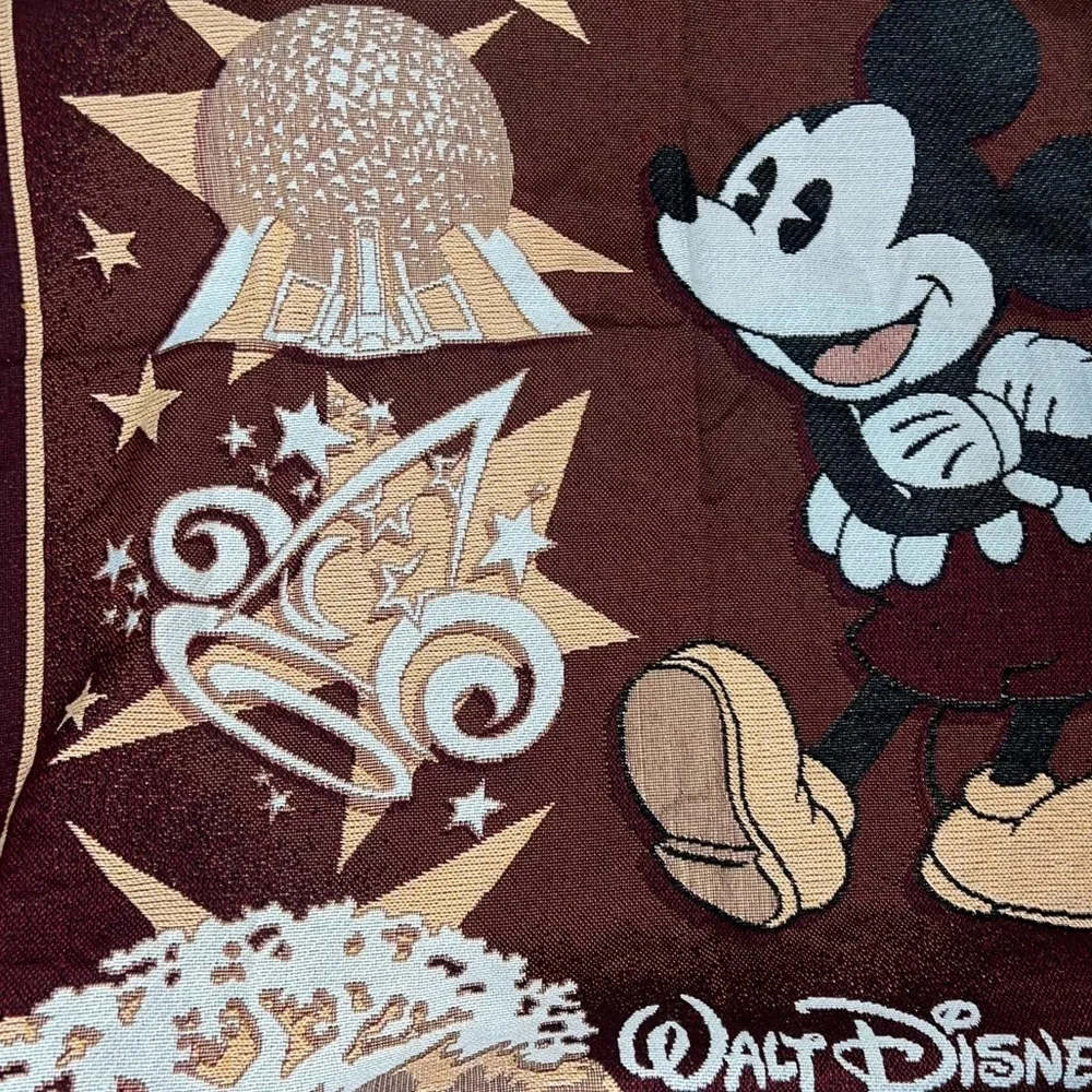 Walt Disney World Mickey Mouse Tapestry Throw Blanket Woven Design Theme Parks
