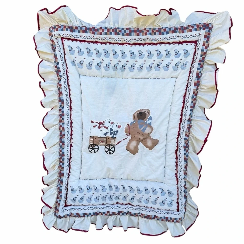 Vintage Daisy Kingdom Teddy Bear Country Geese Ruffled Crib Quilt 36x47 GUC