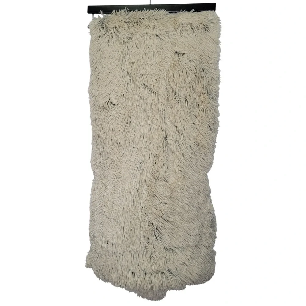 Mountain Ridge‎ Throw Blanket 50x60 Cream Shag Reverse to Sherpa Cozy Cabincore