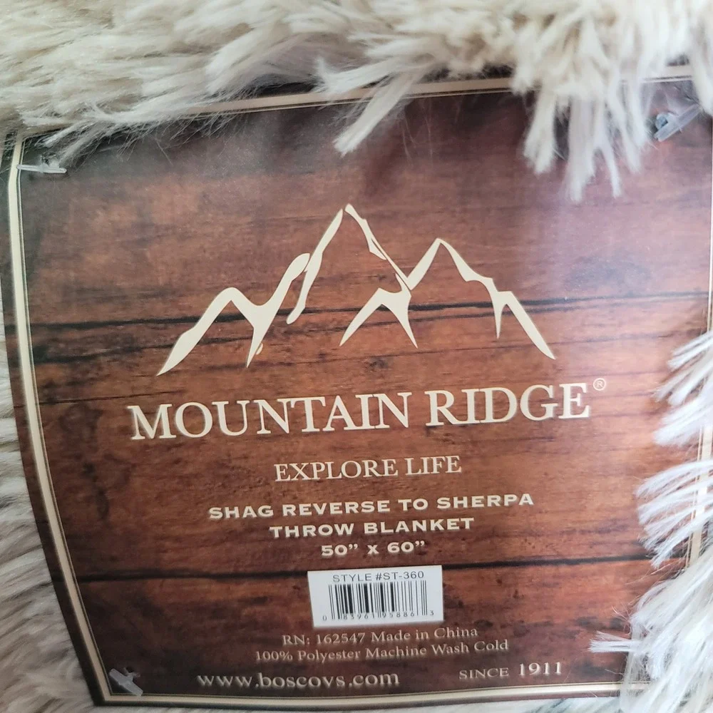 Mountain Ridge‎ Throw Blanket 50x60 Cream Shag Reverse to Sherpa Cozy Cabincore