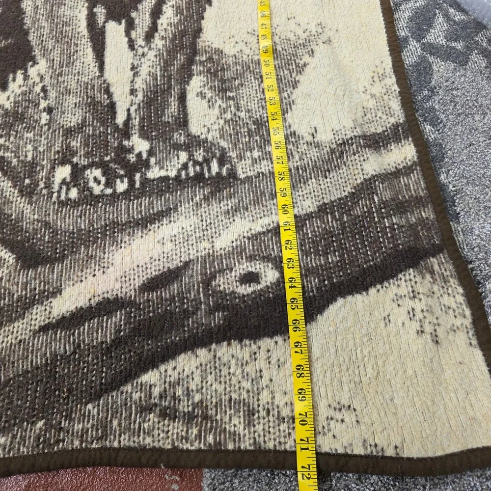 Vintage Lion Throw Blanket Reversible Acrylic Plush Brown‎ Cream 53x72