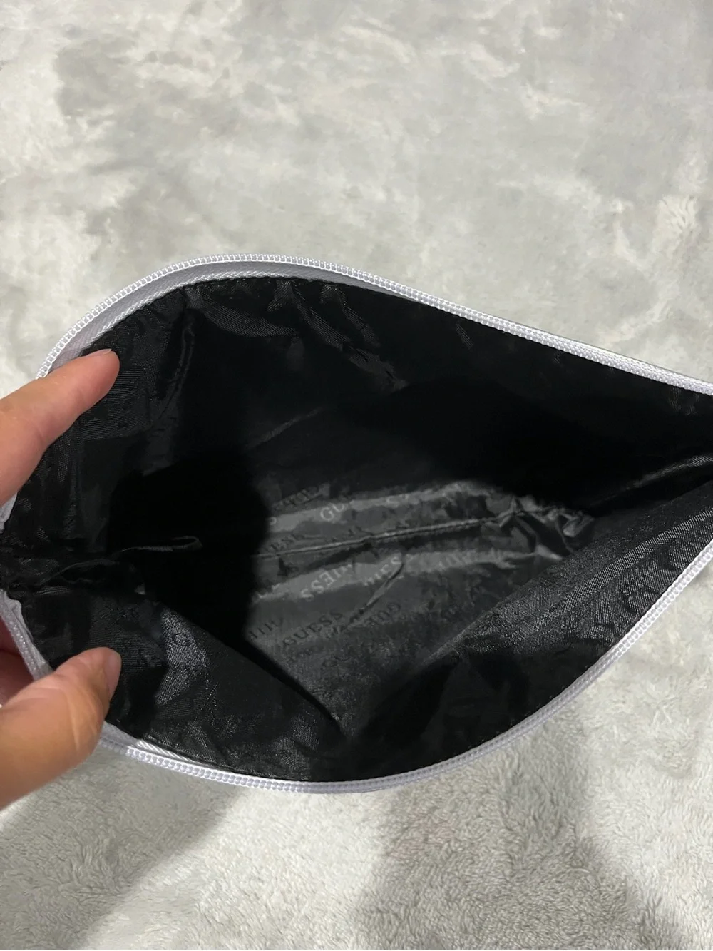GUESS Silver Iridescent Metallic Logo Cosmetic Makeup Bag Pouch NWOT