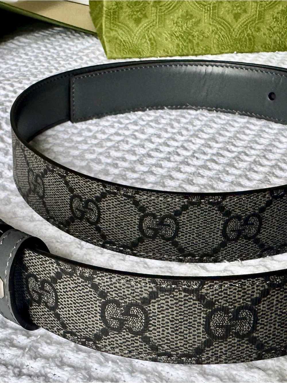 Authentic Gucci Reversible Belt Brand New