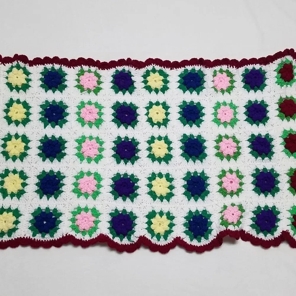 VINTAGE Granny Square Floral Boho Crochet Afghan