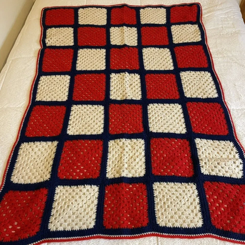 Handmade Crocheted Granny Square Afghan Throw Lap Blanket Red Cream Blue 55x41”