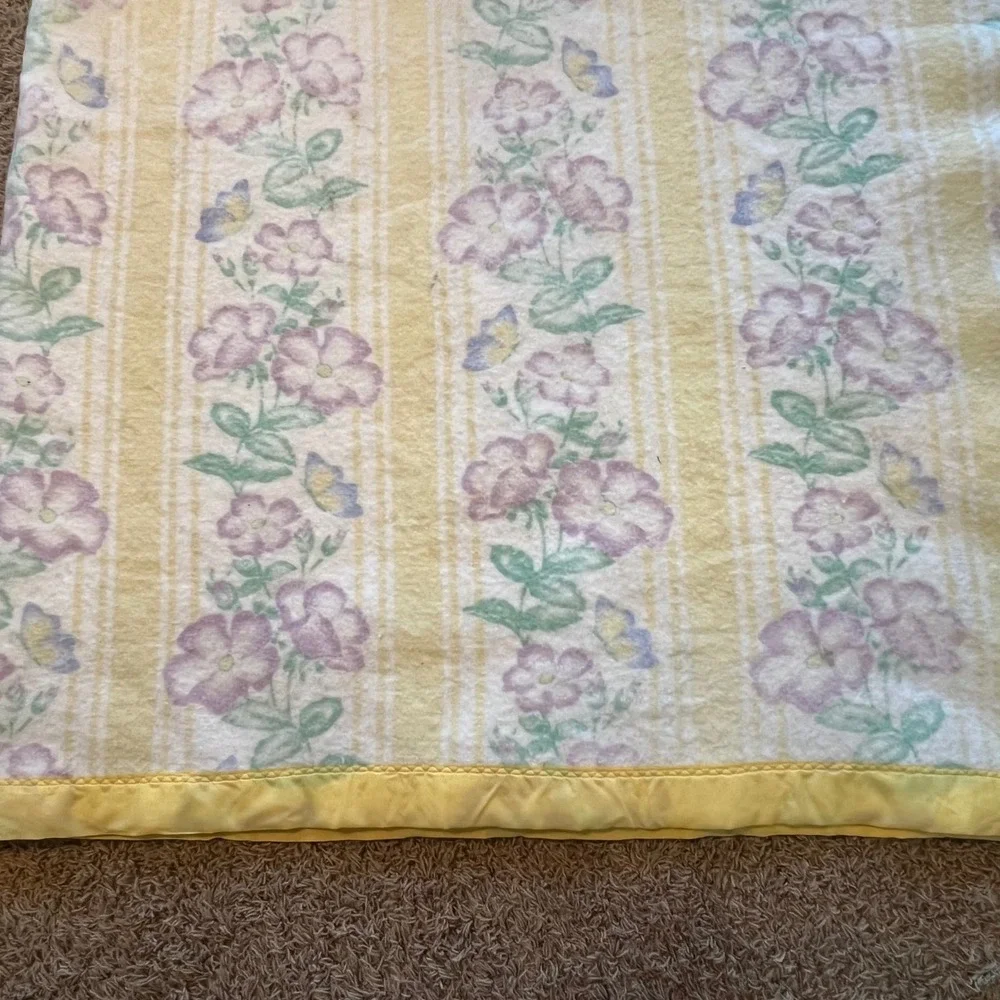 Unbranded vintage queen