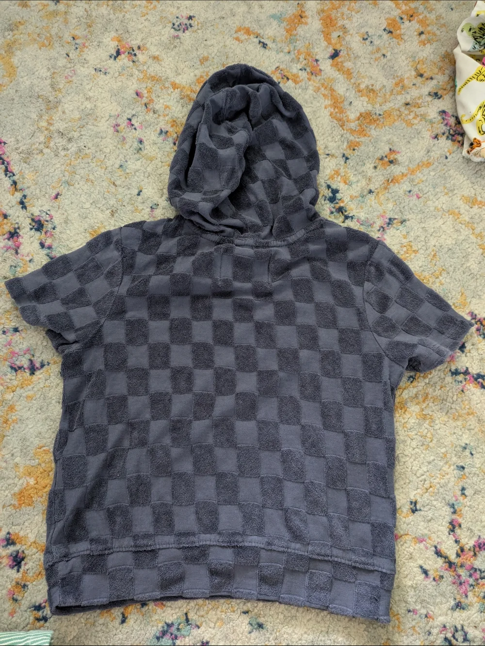 Old Navy Gray Checkered Short-Sleeve Hooded Towel Top