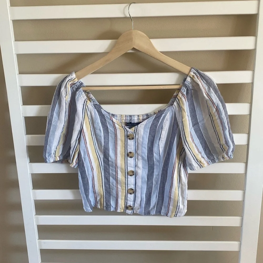 Abercrombie & Fitch Striped Puff Sleeve Button Down Size XS
