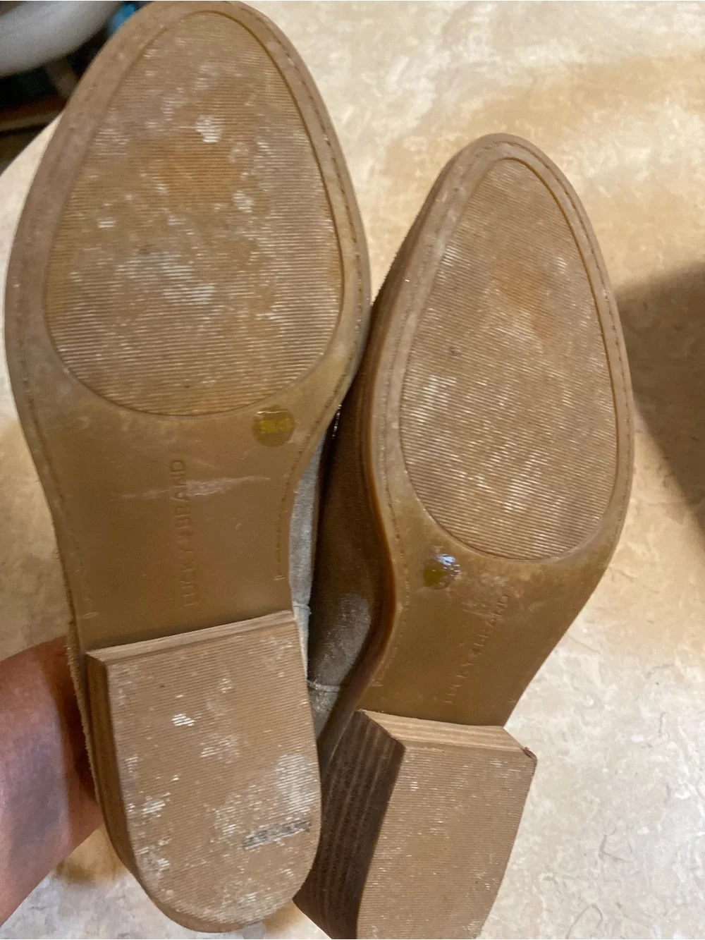 Lucky Brand suede chukka
