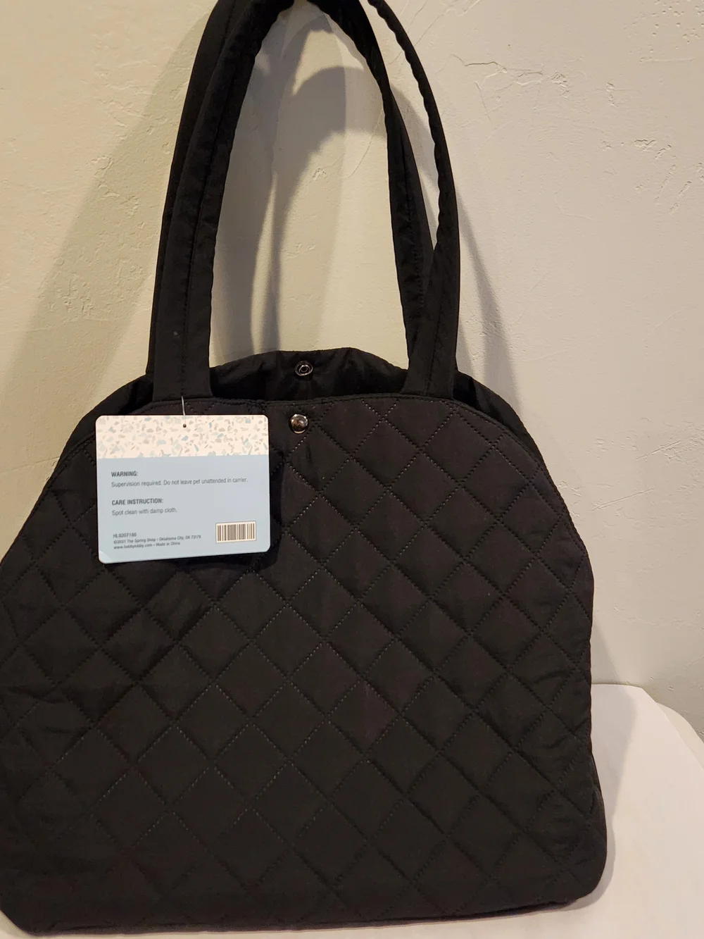 N/A sleek quilted