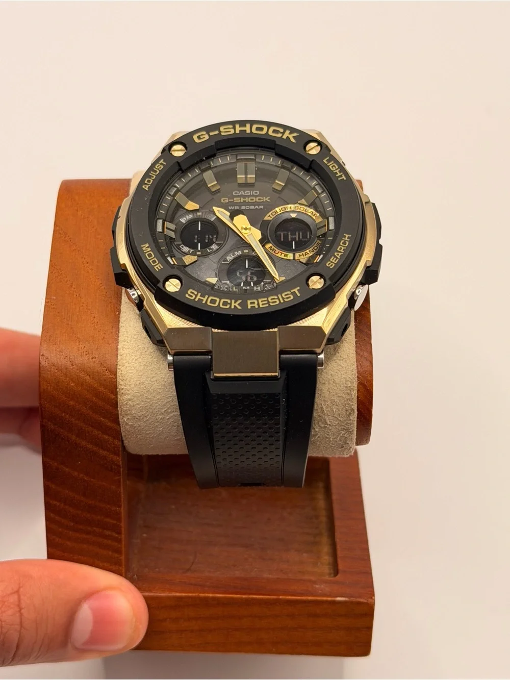 G-Shock brand new