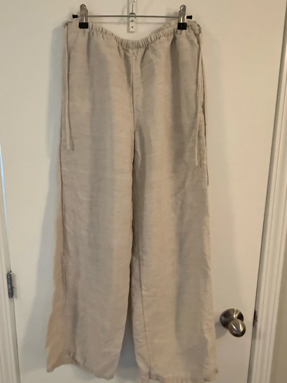 Aritzia lightweight wide