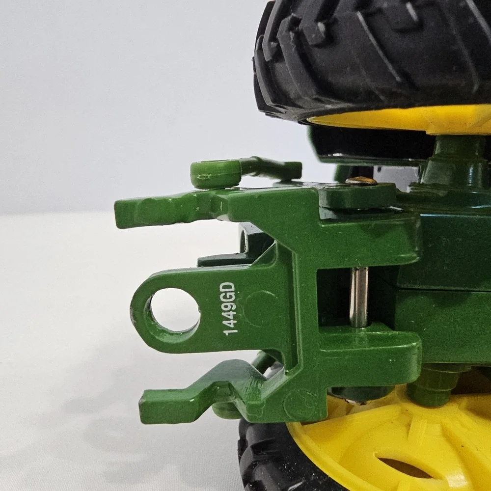 ERTL product 32