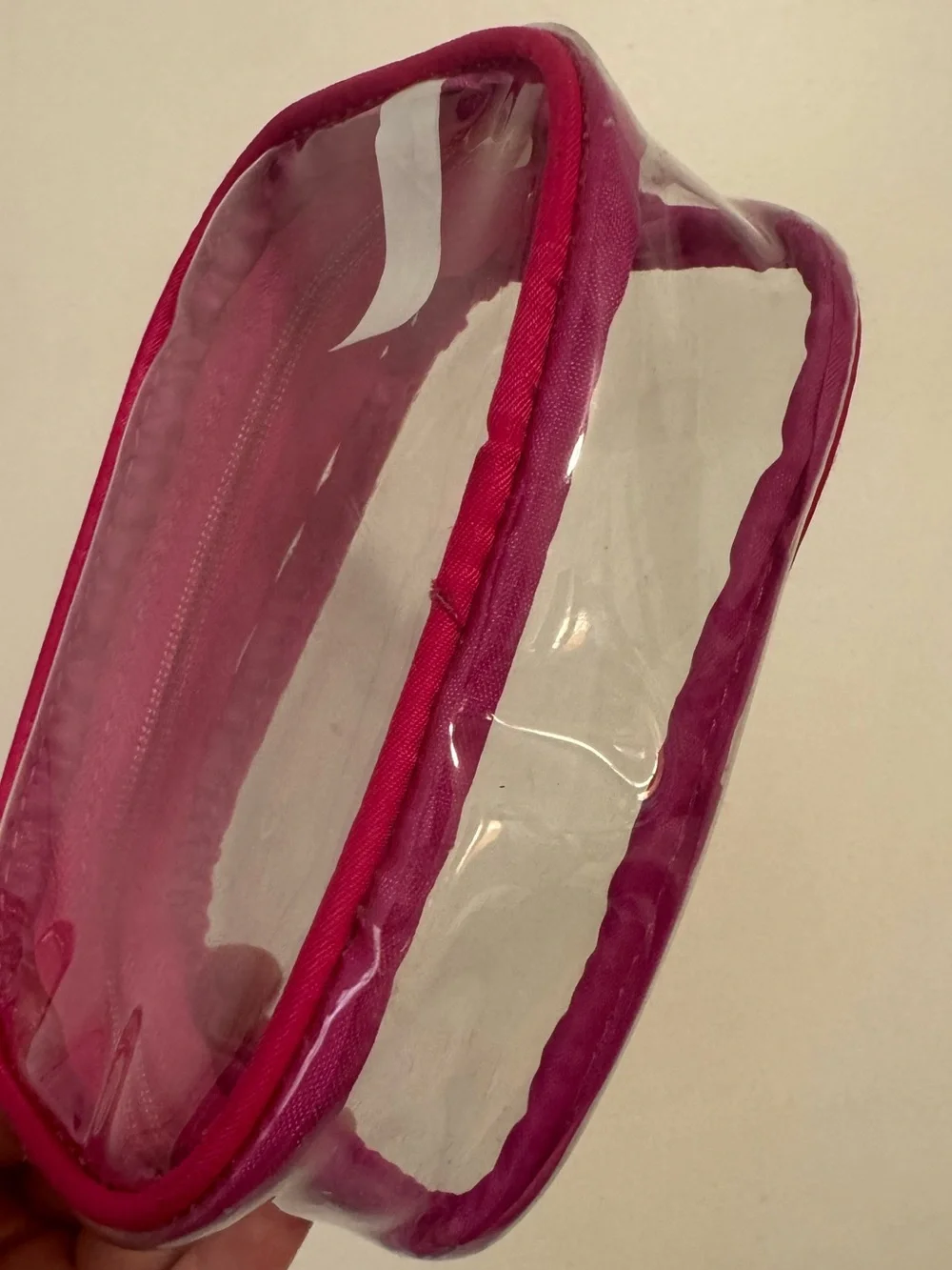 Ulta Beauty pink zipper issues