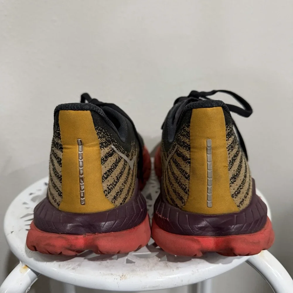 Hoka One One good used