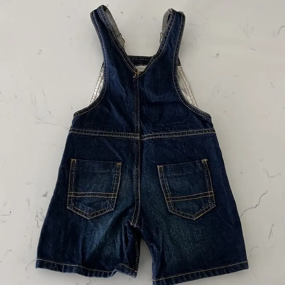 OshKosh Bgosh osh kosh
