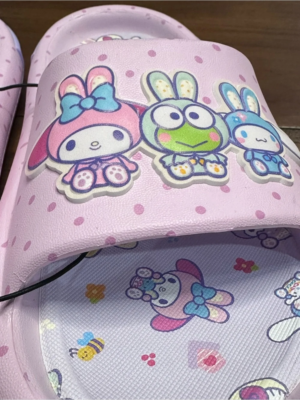 Cello hello kitty