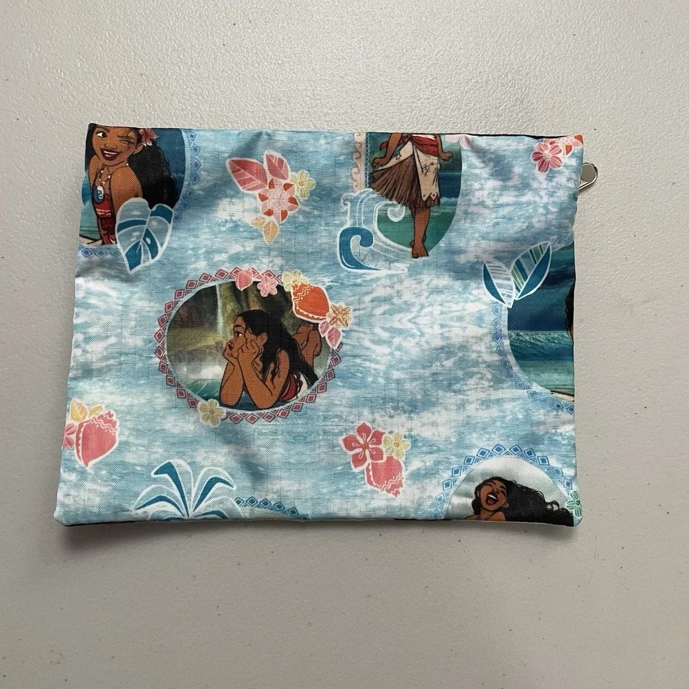 LeSportsac Disney Moana Waverider Mini Bag‎ Makeup Cosmetic Pouch Bag B24