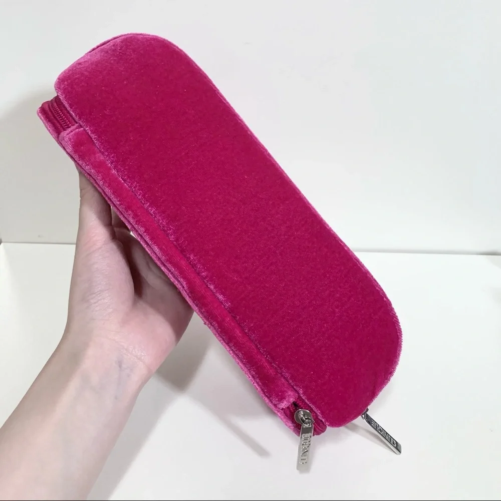 Clinique magenta velvet
